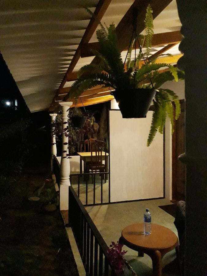 Akila Holiday Resort 하바라나 외부 사진